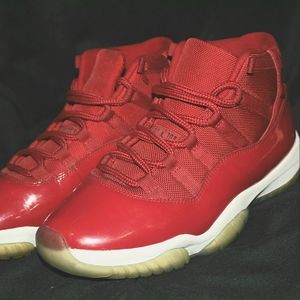 Jordan 11's Win Like Red